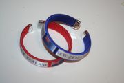 2 NEW ZEALAND COUNTRY FLAG FLEXIBLE C BRACELETS WRISTBANDS .. CHOOSE YOUR COLOR ... NEW