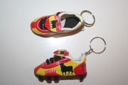 2 SPAIN ESPANA FIFA WORLD CUP SOCCER FOOTBALL SHOE CLEAT KEYCHAINS .. HIGH QUALITY . NEW