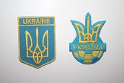 2 UKRAINE FIFA WORLD CUP COUNTRY FLAG PATCHES CRESTS BADGES .. SOCCER FOOTBALL YKPAIHA .. NEW