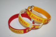 3 ESPANA FIFA WORLD CUP SOCCER FOOTBALL FLEXIBLE BRACELETS WRISTBANDS ... COUNTRY FLAG NEW