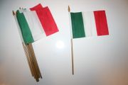 6 ITALIA NATIONAL COUNTRY FLAG 4" X 6" SMALL STICK FLAGS ON 10" POLE .. ITALY .. NEW