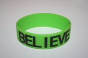 BELIEVE GREEN EXTRA WIDE 1" SILICONE TEXT BAND BRACELET WRISTBAND ... NEW