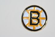 BOSTON BRUINS NHL HOCKEY METAL LOGO PIN .. NEW