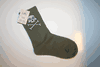 BOYS KIDS CHILDS YOUTHS SKULL & CROSS BONES BROWN SOCKS .. SIZE 13-3 .. AGES 8 -10 YEARS OLD .. NEW