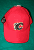 CALGARY FLAMES RED NHL HOCKEY BALL CAP HAT ..  ADULT .. NEW