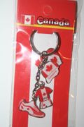 CANADA COUNTRY FLAG 4 CHARMS KEYCHAIN .. NEW