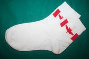 CANADA COUNTRY FLAG PAIR OF WHITE HIGH QUALITY DRESS SOCKS .. 2 SIZES AVAILABLE .. MEN'S & WOMEN'S .. NEW IN PACKAGE 