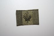 CANADA MILITARY STYLE XX-SMALL COUNTRY FLAG IRON ON EMBROIDERED PATCH CREST BADGE ... NEW