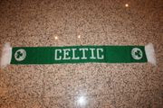 CELTIC GREEN IRISH IRELAND SCARF SCARVES .. FOOTBALL SOCCER .. NEW