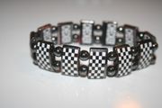***SOLD OUT****CHECKERD FLAG RACING FLEXIBLE METAL BRACELET WRISTBAND  ... NEW