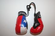 CHILE COUNTRY FLAG PAIR OF MINIATURE BOXING GLOVES .. NEW