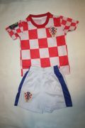 CROATIA HRVATSKA CHILDS CHECKERED EURO CUP 2012 SOCCER FOOTBALL JERSEY KIT WITH SHORTS .. NEW
