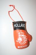HOLLAND KNVB FIFA WORLD CUP SOCCER FOOTBALL MINIATURE BOXING GLOVE FOR CAR AUTOMOBILE .. NETHERLANDS .. NEW