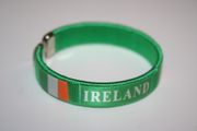 IRELAND GREEN COUNTRY FLAG FLEXIBLE  BRACELET WRISTBAND .. SOCCER FOOTBALL ... NEW