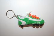 IRELAND GREEN FOOTBALL SOCCER SHOE CLEAT KEYCHAIN .. FIFA WORLD CUP EURO .. NEW