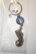ITALIA SOCCER SHOE FOOTBALL METAL KEYCHAIN .... FIFA WORLD CUP ... NEW