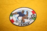ITALY SOCCER FIGURE PATCH CREST ... ITALIA FOOTBALL ... NEW