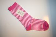 KIDS CHILDS YOUTHS PINK & WHITE STRIPED SOCKS ... SIZE 9-12 .. AGE 5 - 8 YEARS OLD .. NEW