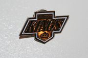 LOS ANGELES KINGS OLD NHL HOCKEY LOGO METAL PIN .. LA .. L.A.