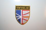 NEWFOUNLAND SMALL PROVINCIAL FLAG OVAL IRON ON SHIELD PATCH CREST BADGE .. NEW