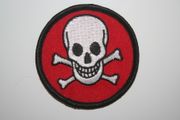 PIRATE SKULL & CROSS BONES RED ROUND PATCH ... NEW
