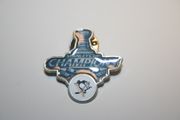 PITTSBURGH PENGUINS STANLEY CUP CHAMPIONS  2009 PIN .. NHL HOCKEY .. NEW