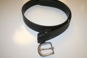 REAL LEATHER MADE IN CANADA BLACK BELT WITH REMOVABLE BELT  BUCKLE ... NEW