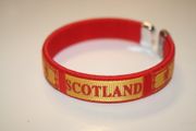 SCOTLAND COUNTRY FLAG RED FLEXIBLE METAL NYLON BRACELET ... FIFA WORLD CUP SOCCER FOOTBALL ... NEW