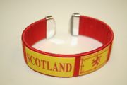 SCOTLAND LION RAMPANT RED COUNTRY FLAG FLEXIBLE BRACELET WRISTBAND ... SCOTTISH .. NEW