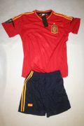 ***SOLD OUT ***SPAIN ESPANA EURO CUP 2012 SOCCER FOOTBALL RETRO ADULT JERSEY WITH SHORTS .. NEW