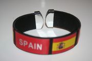 SPAIN BLACK  SUPER THICK COUNTRY FLAG FLEXIBLE BRACELET WRISTBAND ... FIFA WORLD CUP SOCCER FOOTBALL ESPANA ... NEW