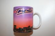 TORONTO CANADA CERAMIC HIGH QUALITY COFFEE MUG CUP ... NEW CN TOWER.. NEW