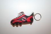 TRINIDAD & TOBAGO COUNTRY FLAG SOCCER FOOTBALL SHOE CLEAT KEYCHAIN .. NEW