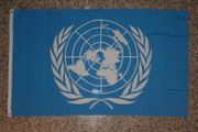 UNITED NATIONS 3' X 5' FLAG BANNER TAPESTRY .. NEW