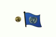 UNITED NATIONS FLAG SMALL METAL LAPEL PIN BADGE .. UN .. NEW