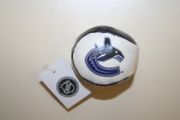 VANCOUVER CANUCKS HACKEY SACK BALL .. NHL HOCKEY . . NEW
