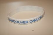 VANCOUVER CANUCKS NHL HOCKEY WHITE SILICONE BRACELET WITH LOGO (ADULT AND KIDS SIZES)