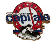 WASHINGTON CAPITALS NHL HOCKEY LOGO LAPEL PIN BADGE 1' X 1' INCHES .. NEW