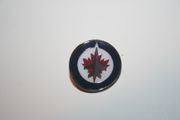 WINNIPEG JETS NHL HOCKEY ROUND LOGO METAL LAPEL PIN BADGE .. NEW