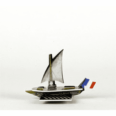 Pirates of the South China Seas La Belle Poule French Ship