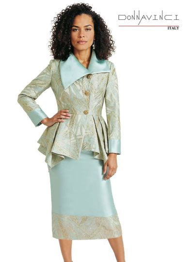 Donna Vinci Couture <br> (Spring/Summer 2026) <br> DV12269 <br> <br> MINT <br> 8 10 12 14 16 18 20 22 24<br> <br> 2pc. Jacket & Skirt Set <br> Novelty Fabric Trimmed With Virtual Silk Look Fabric & Beautiful Rhinestone Buttons