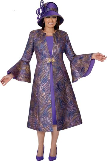Dorinda Clark Cole <br> (Fall 2025) <br> DCC309902 <br> <br> Multi/Purple <br> 8 10 12 14 16 18<br> 16w 18w 20w 22w 24w<br>  26w 28w 30w<br><br>Swirl pattern duster jacket set with solid dress, flares sleeves and rhinestone clasp 2 Piece