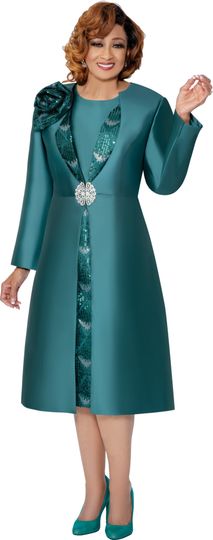 Dorinda Clark Cole <br> (Fall 2025) <br> DCC309982 <br> <br> Green <br> 8 10 12 14 16 18<br> 16w 18w 20w 22w 24w<br>  26w 28w 30w<br><br>Duster jacket with dress, sparkle pattern trim and matching flower brooch 2 Piece