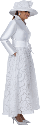 Dorinda Clark Cole <br> (Fall 2026) <br> DCC310491 <br> <br> White <br> 8 10 12 14 16 18 <br> 16w 18w 20w 22w<br>  24w 26w 28w 30w<br><br>Twill + Burnout Jaquard