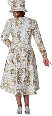 Dorinda Clark Cole <br> (Spring 2026) <br> DCC310152 <br> <br> White/Gold <br> 8 10 12 14 16 18 <br> 16w 18w 20w 22w 24w 26w 28w 30w<br><br>Sequins 2 Piece Jacket & Skirt