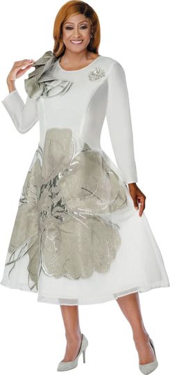 Dorinda Clark Cole <br> (Spring 2026) <br> DCC310171 <br> <br> Silver <br> 8 10 12 14 16 18 <br> 16w 18w 20w 22w 24w 26w<br><br>Jacquard w/removable Brooch 1 Piece Dress