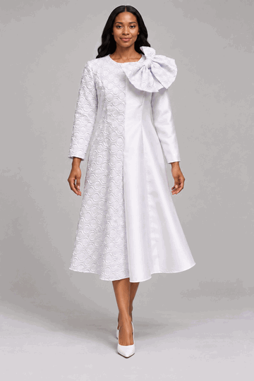 Giovanna <br> (2026) <br> GVD1717-Wh <br> <br> White <br> 8 10 12 14 16 18<br>16w 18w 20w 22w 24w 26w<br><br>Statement Shoulder Bow A-Line Midi Dress