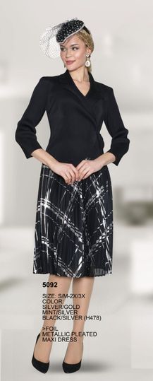 Lily & Taylor <br> (Volume 133) <br> LT5092 <br> <br> Silver/Gold   <br>  Mint/Silver   <br>  Black/Silver <br> S/M L/1x  2X/3X<BR><BR>Foil Metallic Pleated Maxi Dress