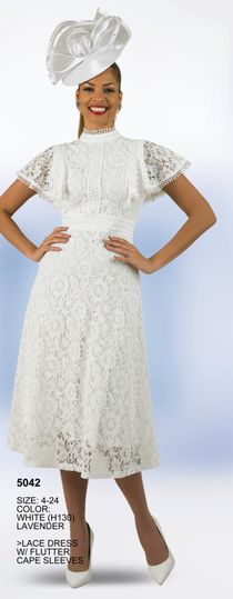Lily & Taylor <br> (Spring/Summer Vol 129) <br> LT5042 <br> <br> White  <br>  Lavender <br> 4 6 8 10 12 14 <br> 16 18 20 22 24<BR><BR>Lace Dress w/Flutter Cap Sleeves