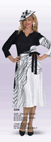 Lily & Taylor <br> (Volume 136) <br> LT5208 <br> <br> BLACK/WHITE <br>  BLACK/BEIGE <br> S/M   L/XL   2X/3X<BR><BR>Fine Pleated Maxi Dress w/Removeable Belt